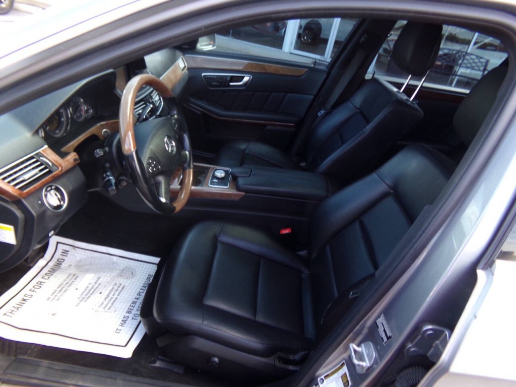 2012 Mercedes-Benz E-Class Image 8