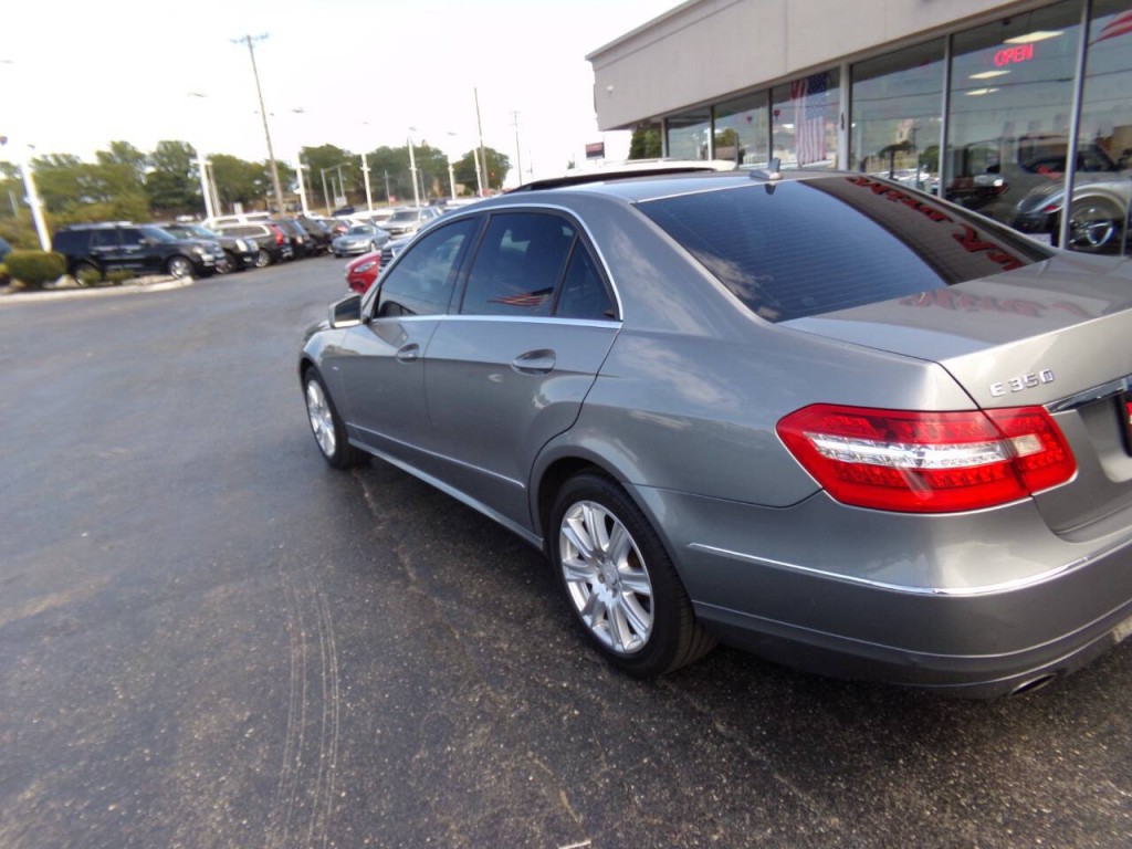 2012 Mercedes-Benz E-Class Image 38