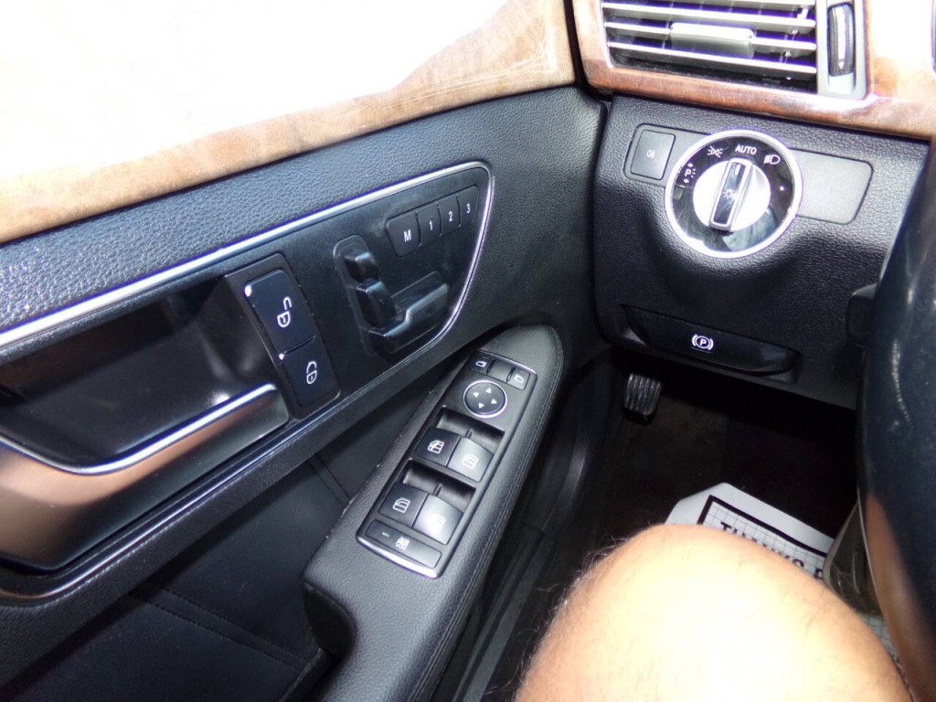 2012 Mercedes-Benz E-Class Image 51