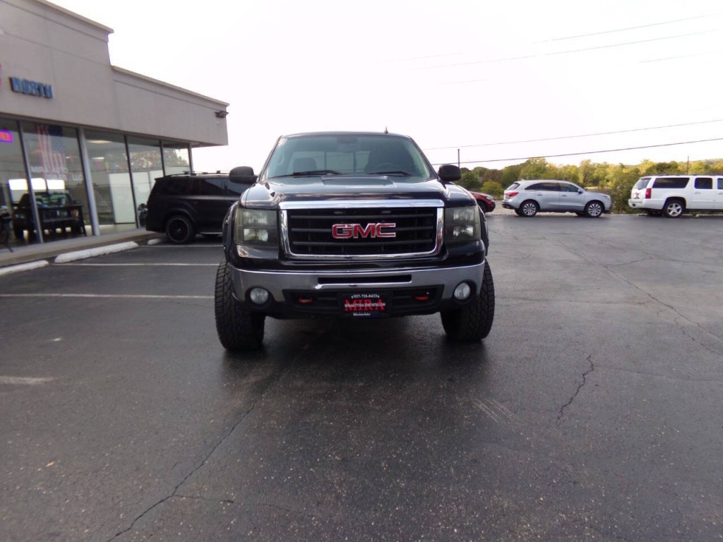 2011 GMC Sierra 1500 Image 3