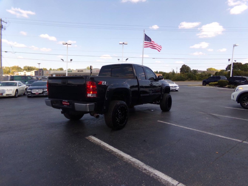 2011 GMC Sierra 1500 Image 6