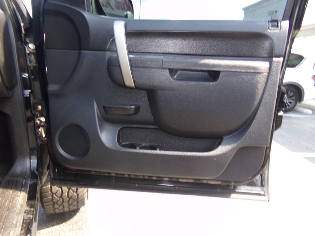 2011 GMC Sierra 1500 Image 22