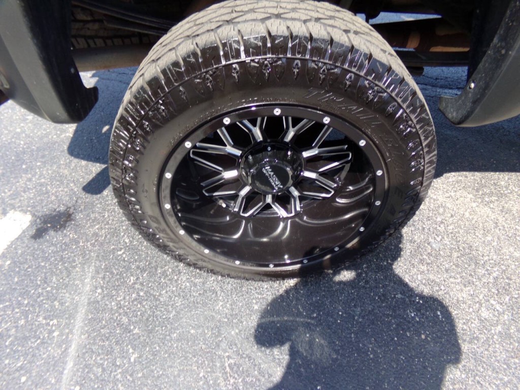 2011 GMC Sierra 1500 Image 38