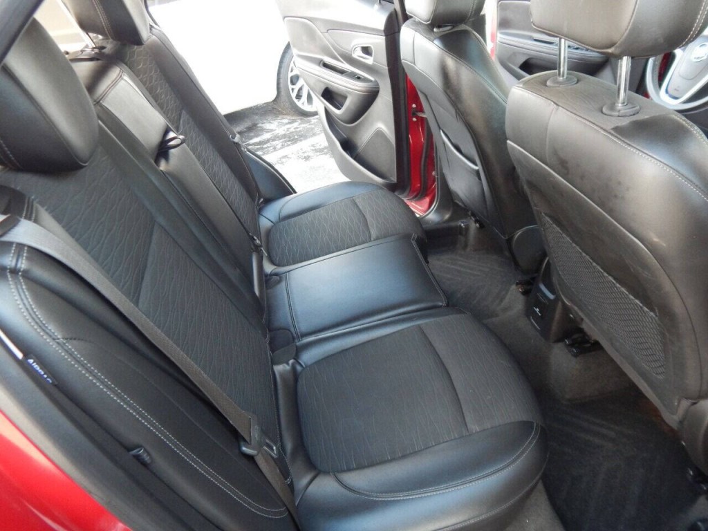 2016 Buick Enclave Image 14