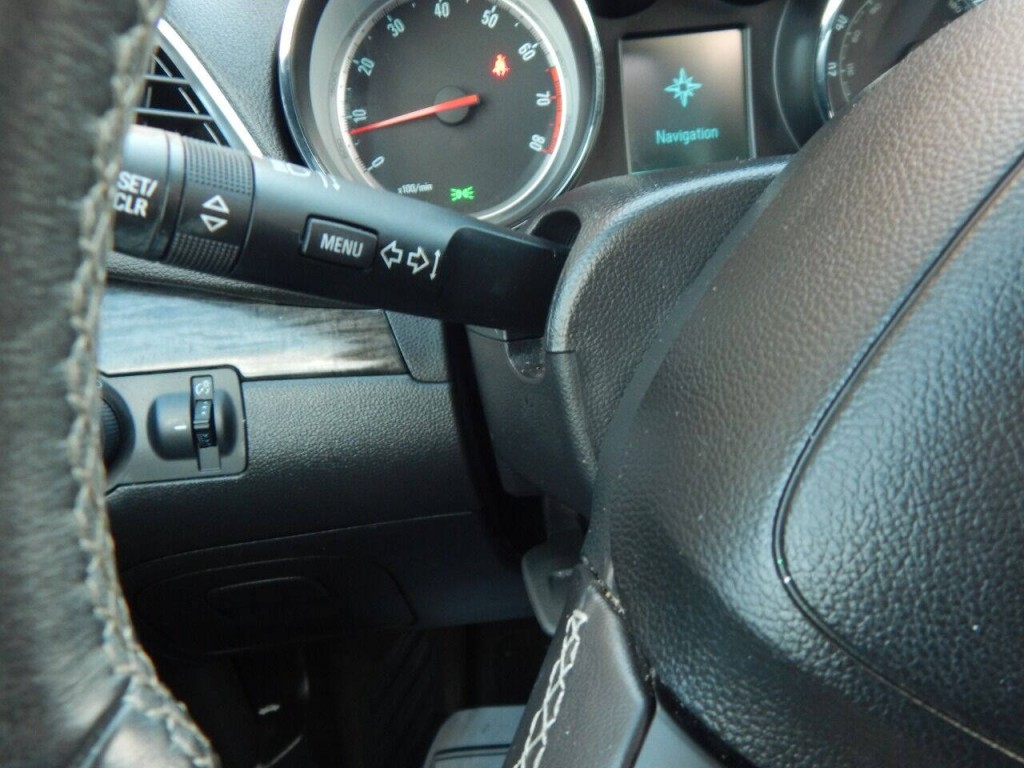 2016 Buick Enclave Image 37