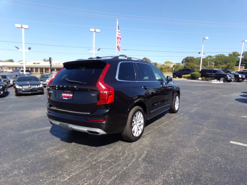 2016 Volvo XC90 Image 7