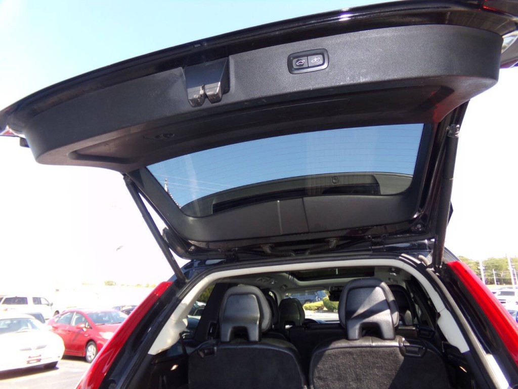 2016 Volvo XC90 Image 23