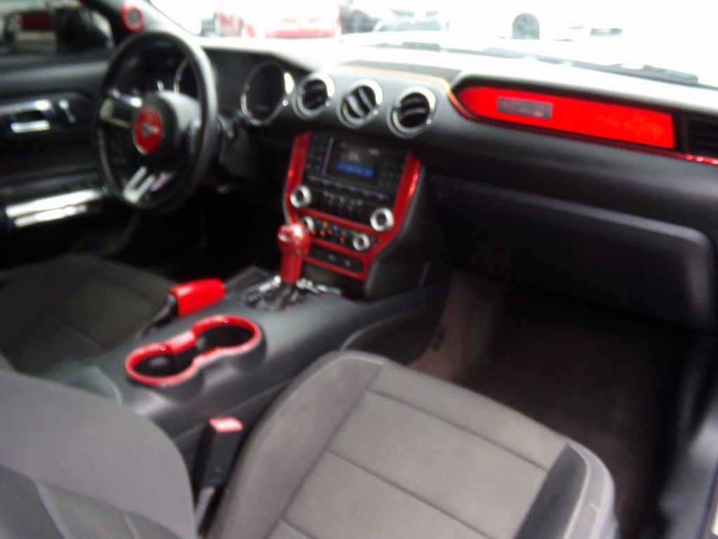 2015 Ford Mustang Image 27