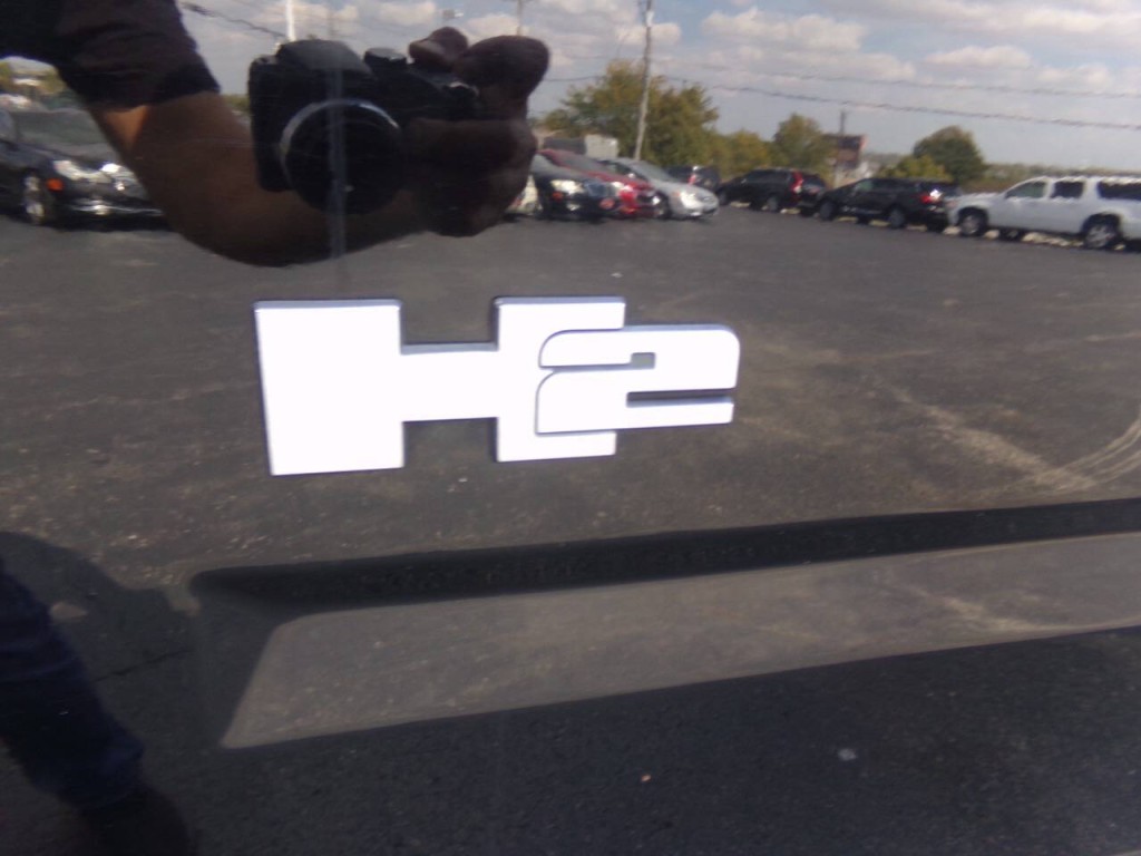 2005 HUMMER H2 Image 11