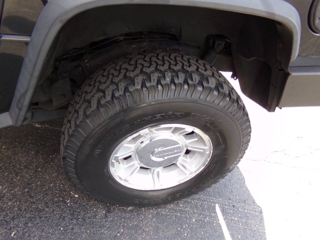 2005 HUMMER H2 Image 15