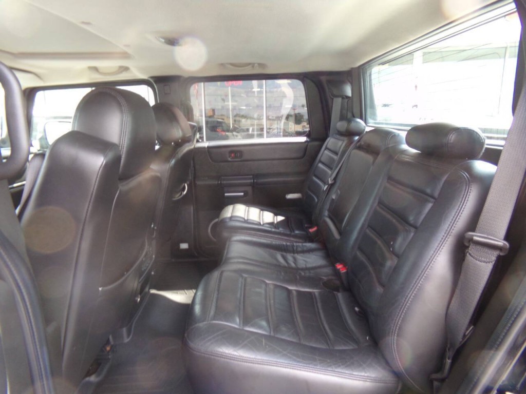 2005 HUMMER H2 Image 16