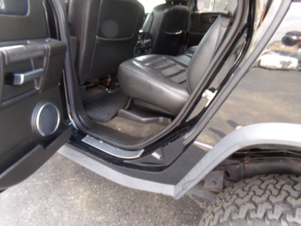 2005 HUMMER H2 Image 22