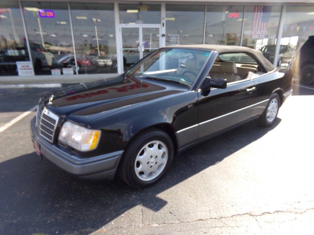 1994 Mercedes-Benz E-Class Image 58