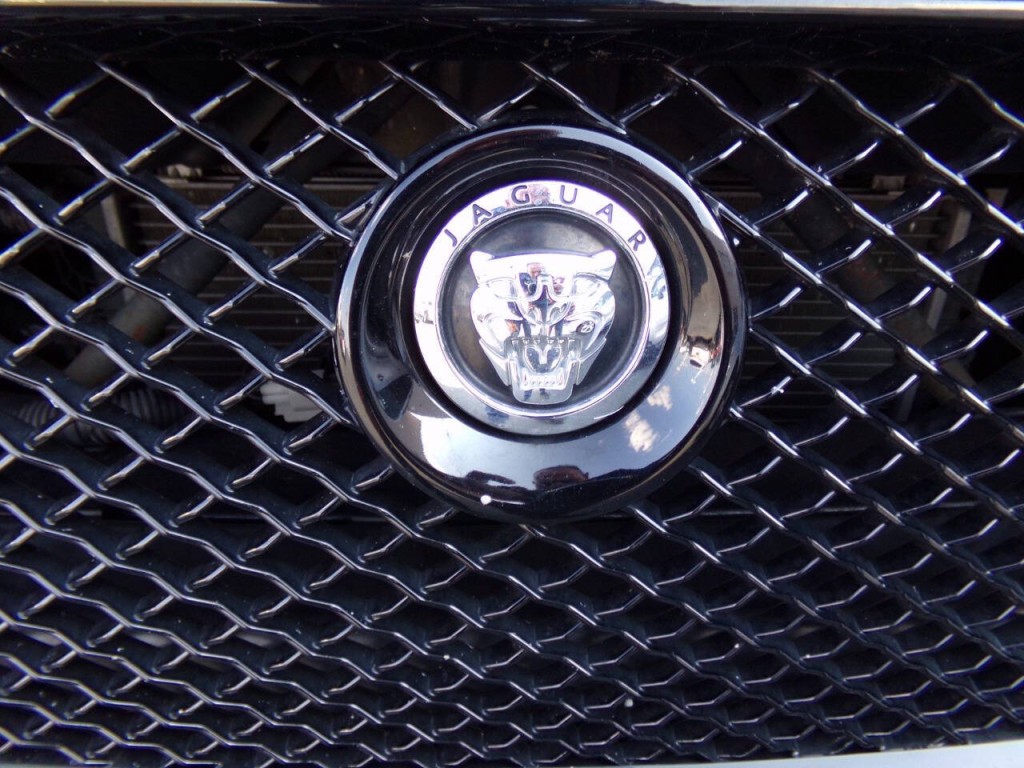 2013 Jaguar XJ Image 55