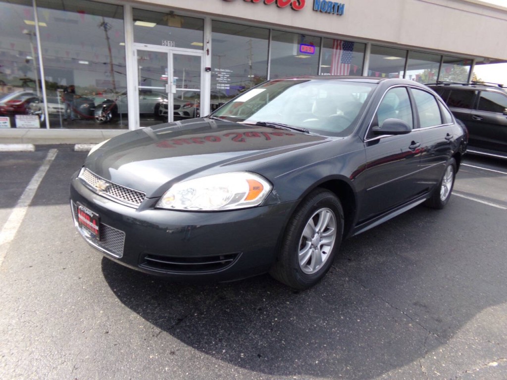 2015 Chevrolet Impala Image 2