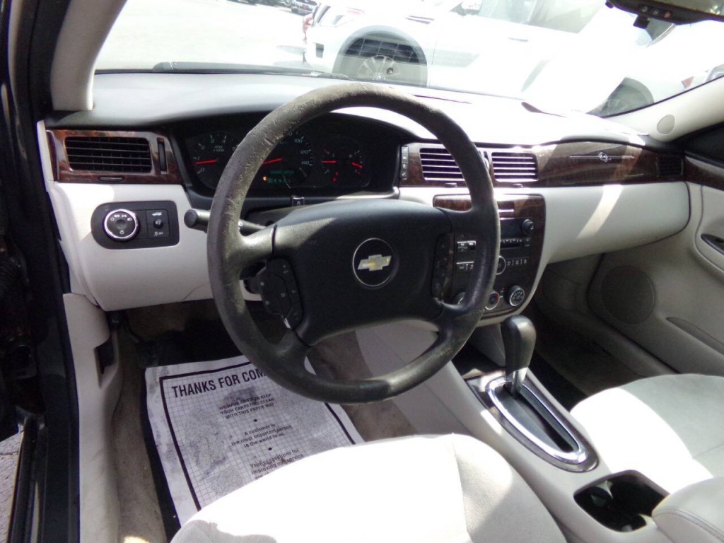2015 Chevrolet Impala Image 8