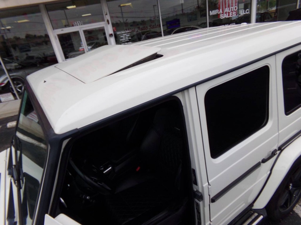 2013 Mercedes-Benz G-Class Image 10