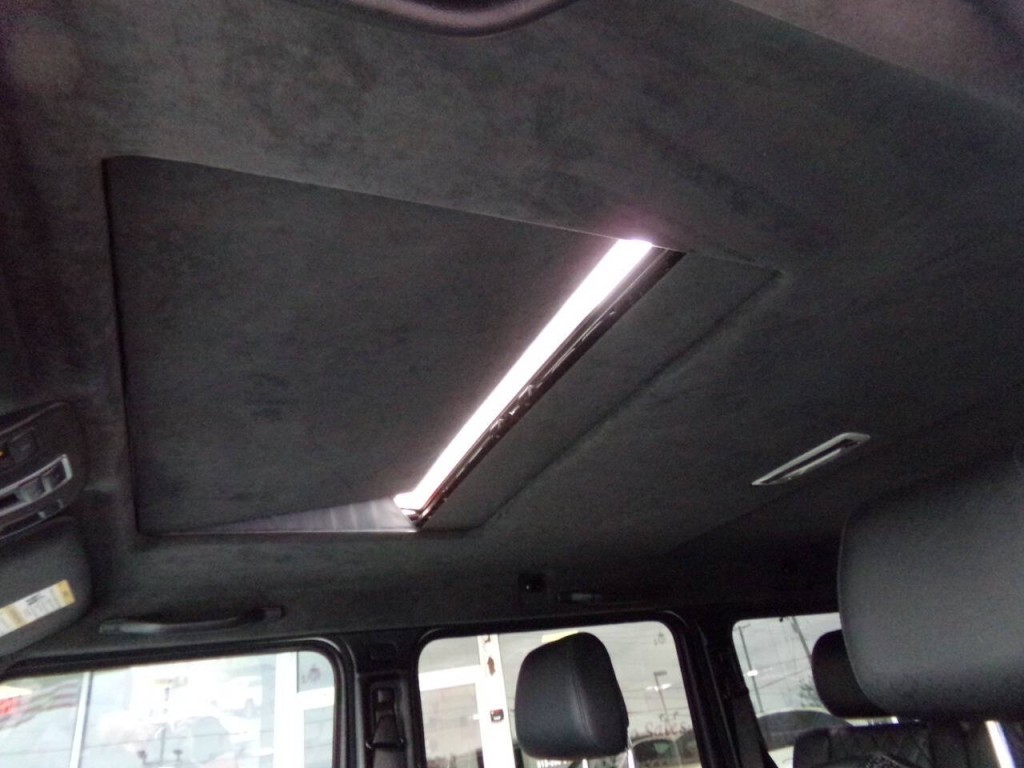 2013 Mercedes-Benz G-Class Image 11