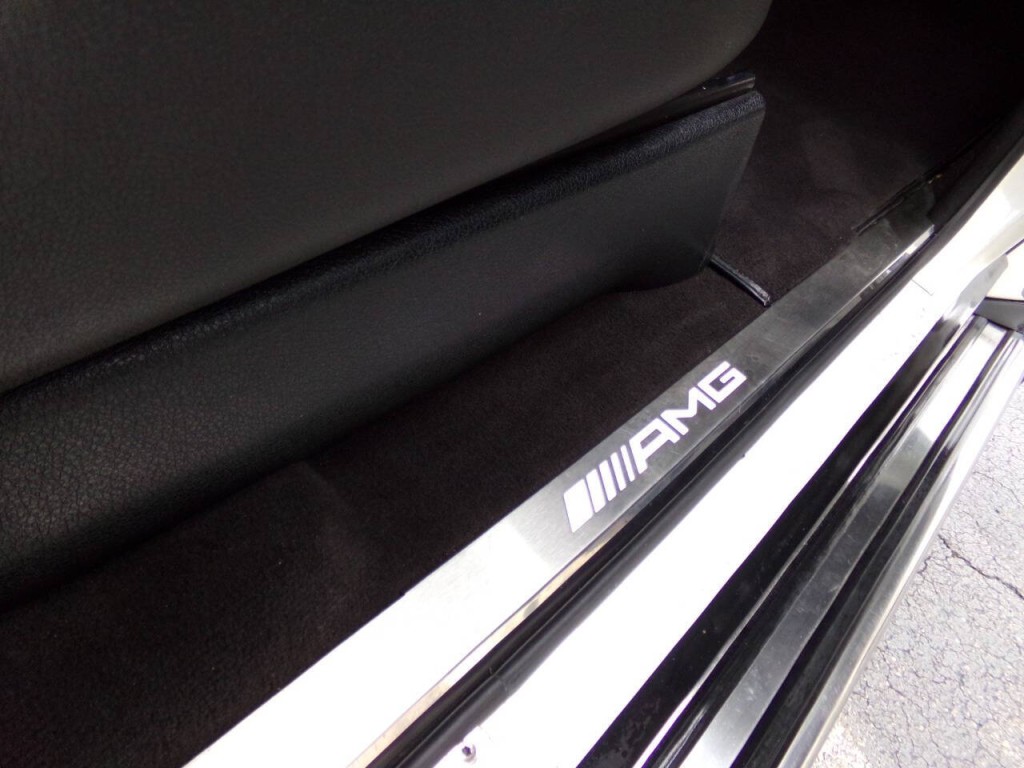 2013 Mercedes-Benz G-Class Image 22