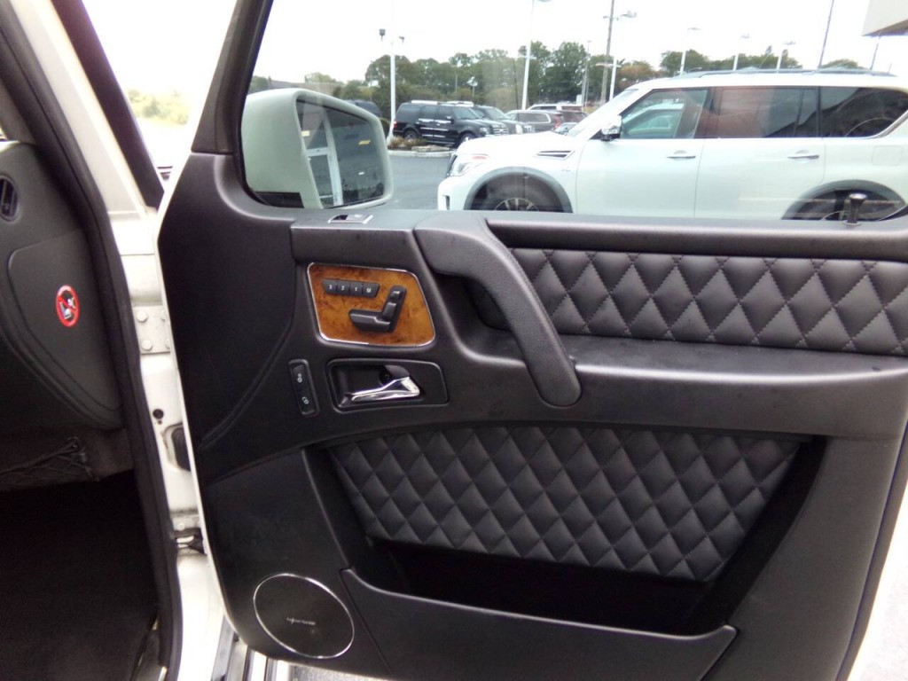 2013 Mercedes-Benz G-Class Image 23