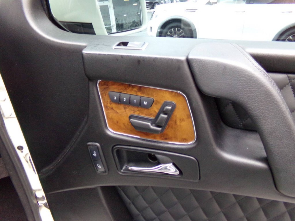 2013 Mercedes-Benz G-Class Image 37