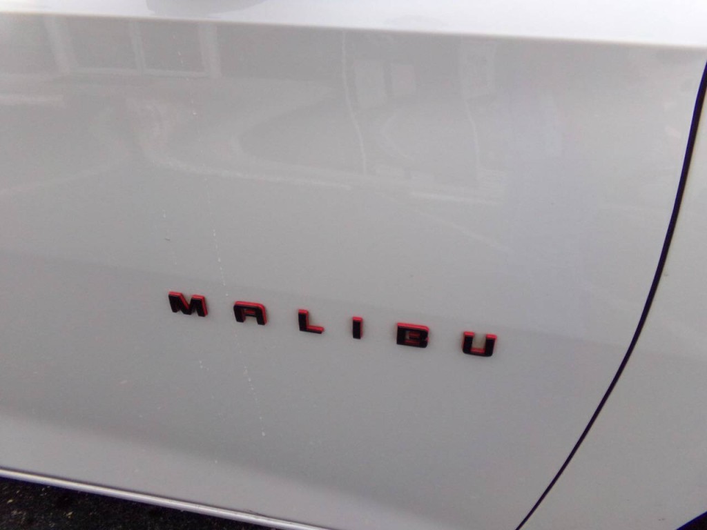 2018 Chevrolet Malibu Image 5