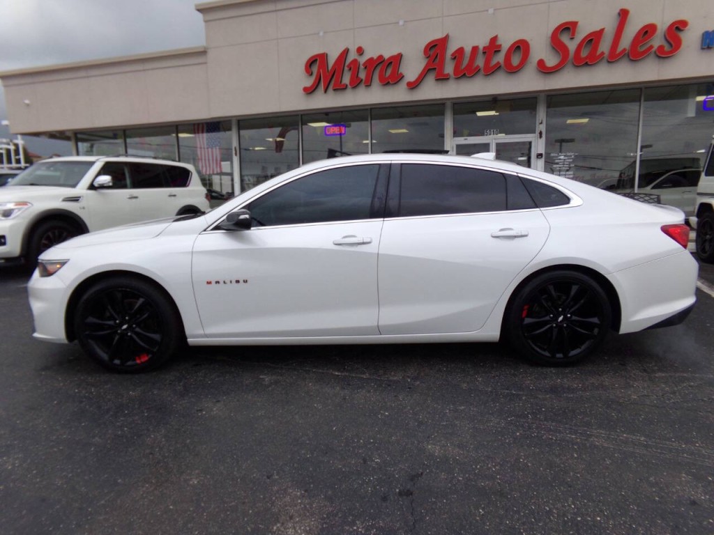 2018 Chevrolet Malibu Image 11