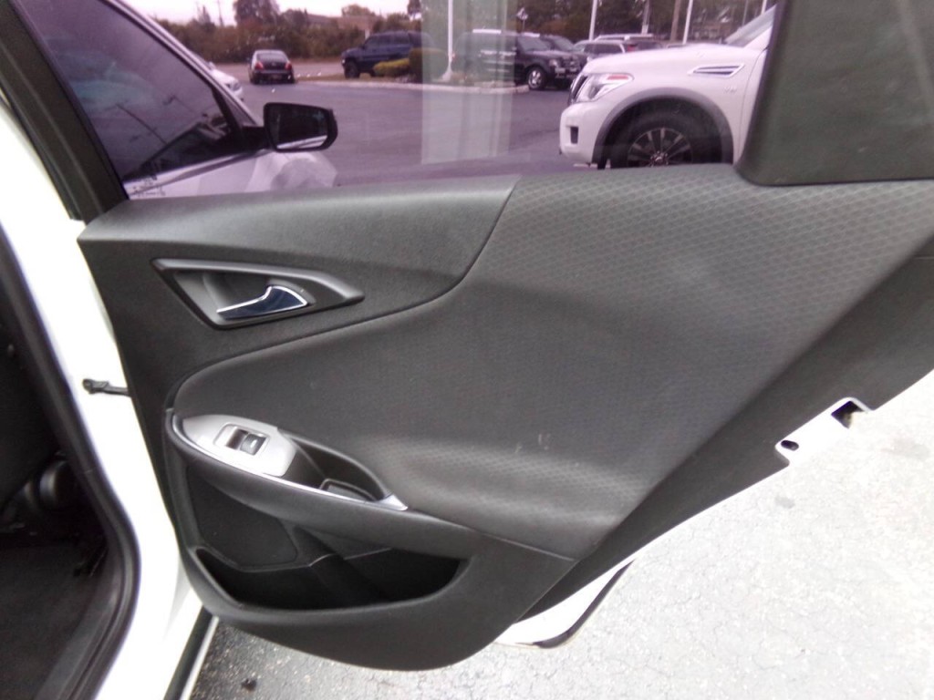 2018 Chevrolet Malibu Image 29