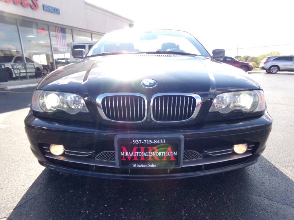 2002 BMW 3 Series Image 9