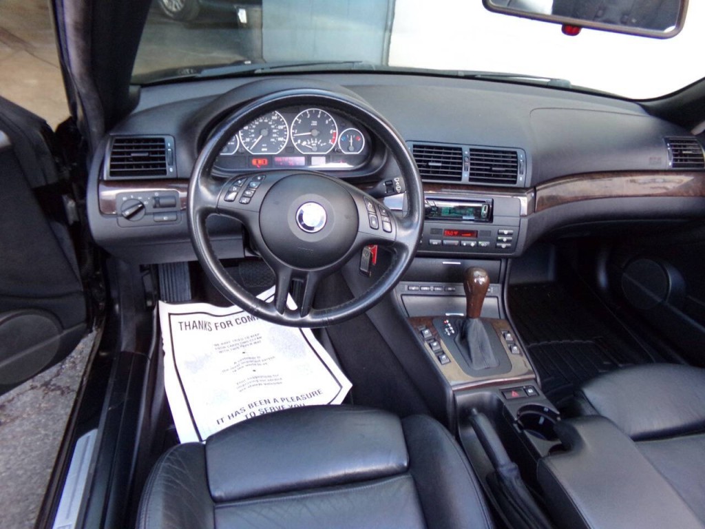 2002 BMW 3 Series Image 11