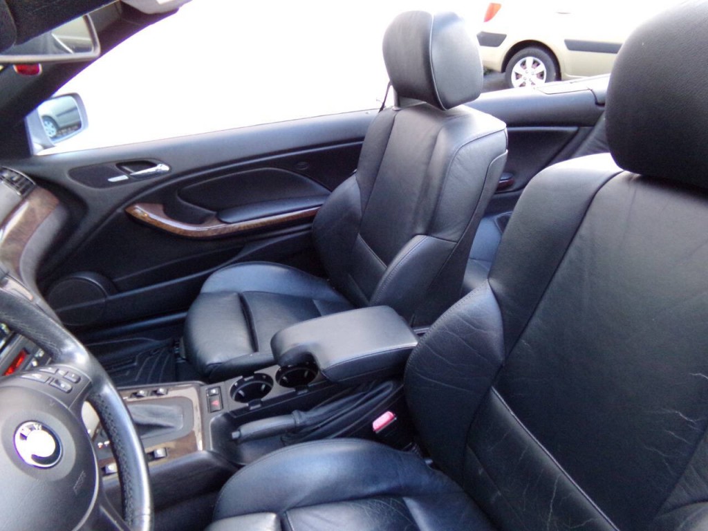 2002 BMW 3 Series Image 12