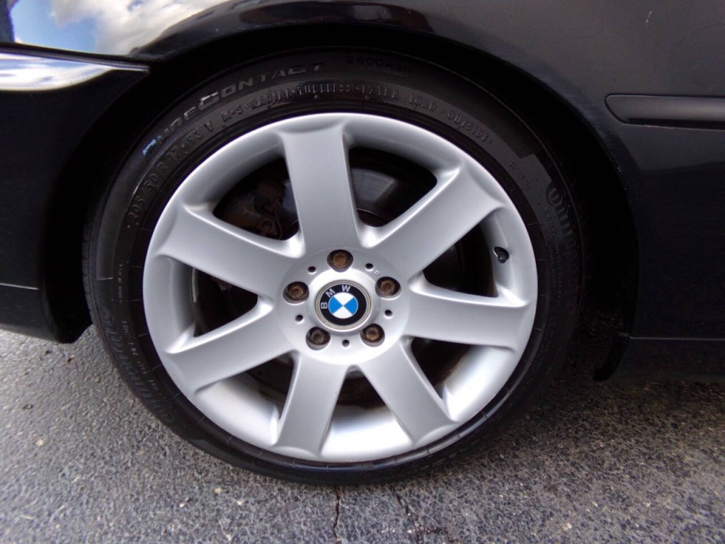 2002 BMW 3 Series Image 28