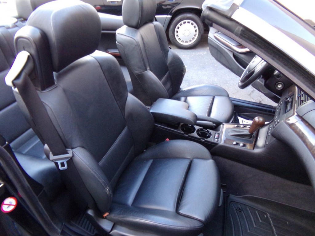 2002 BMW 3 Series Image 32