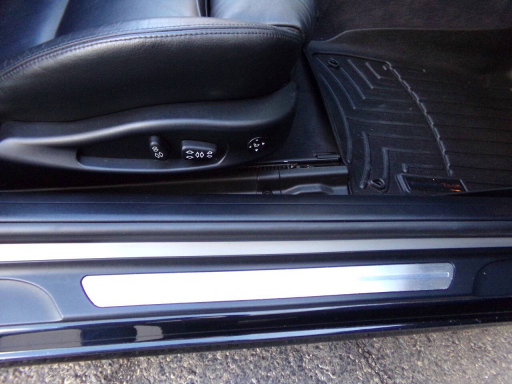 2002 BMW 3 Series Image 35
