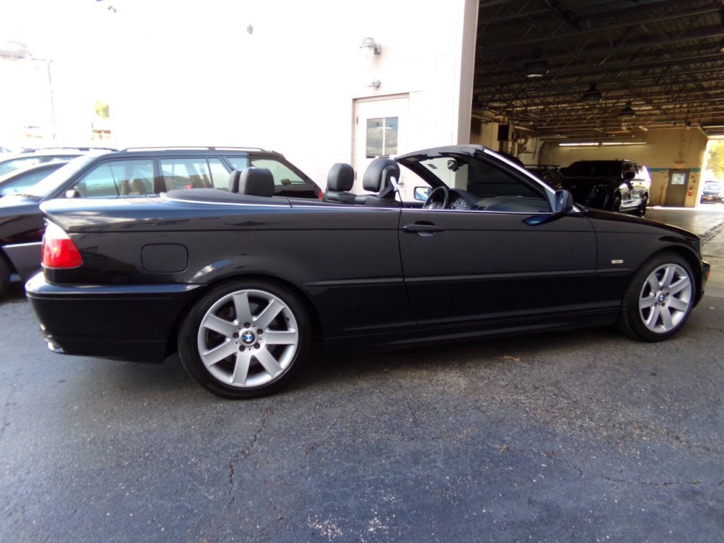 2002 BMW 3 Series Image 45