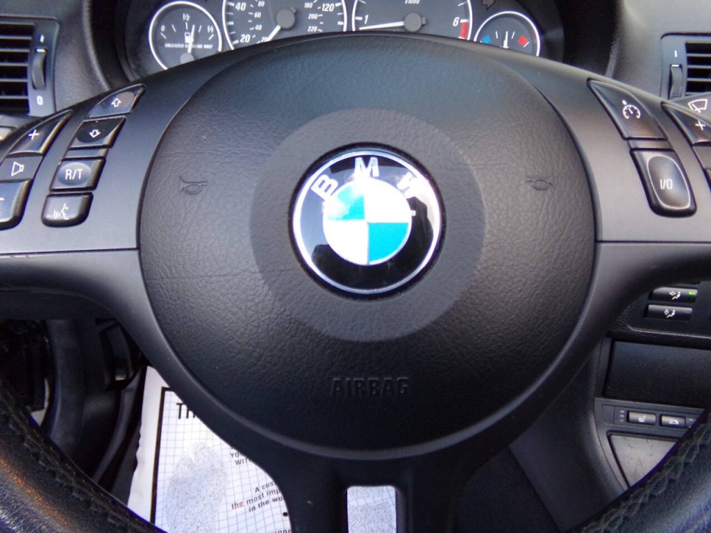 2002 BMW 3 Series Image 60