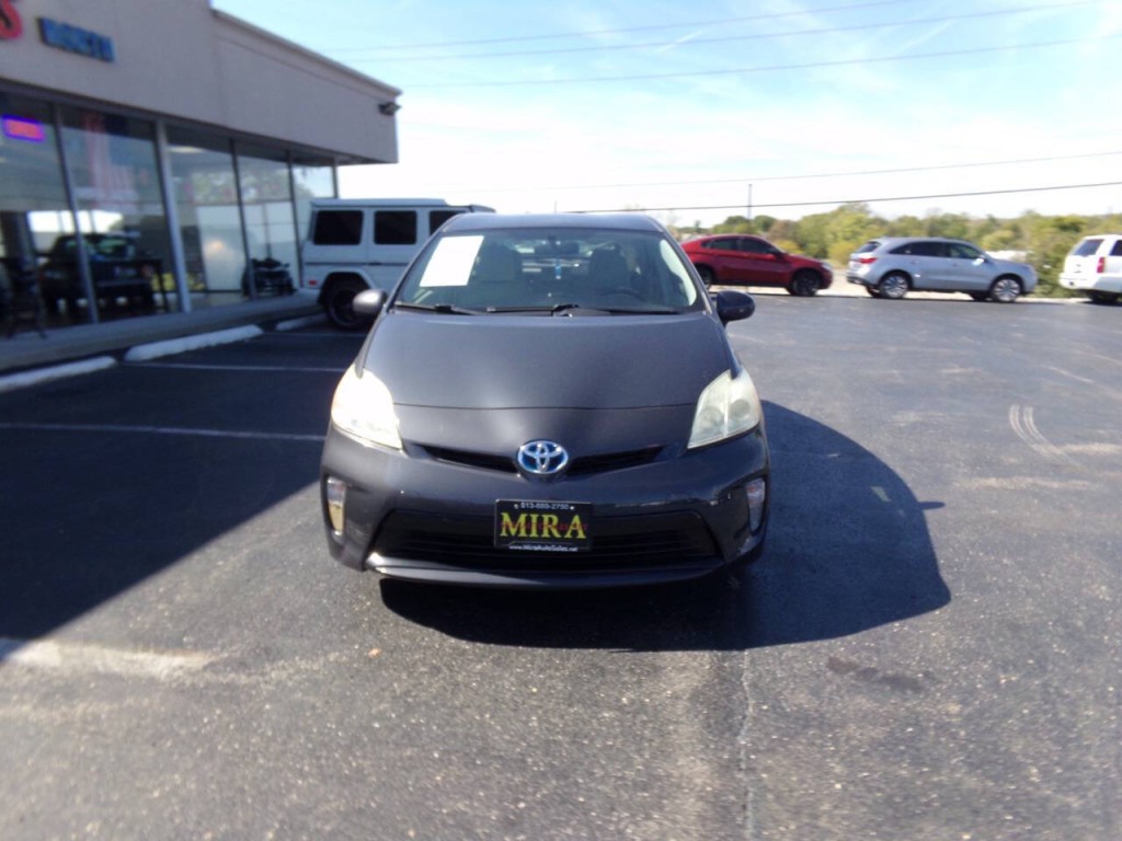 2012 Toyota Prius Image 3