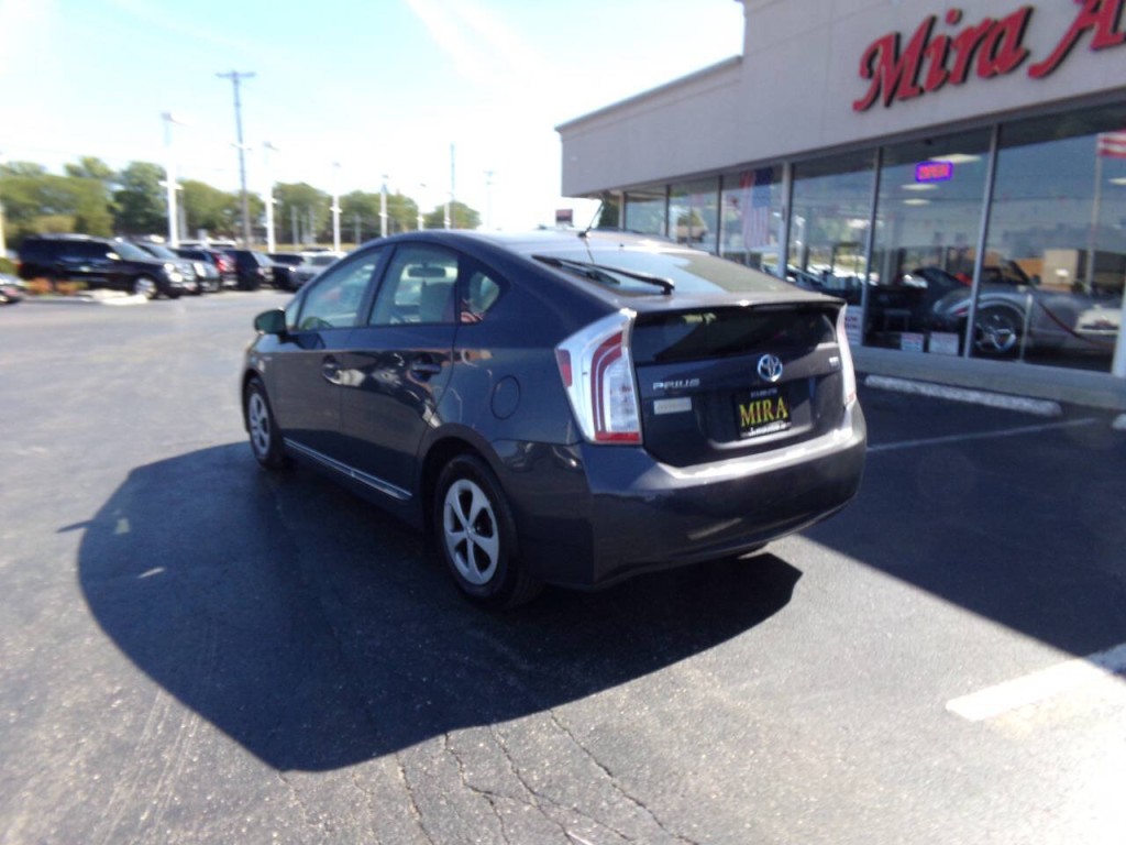 2012 Toyota Prius Image 8