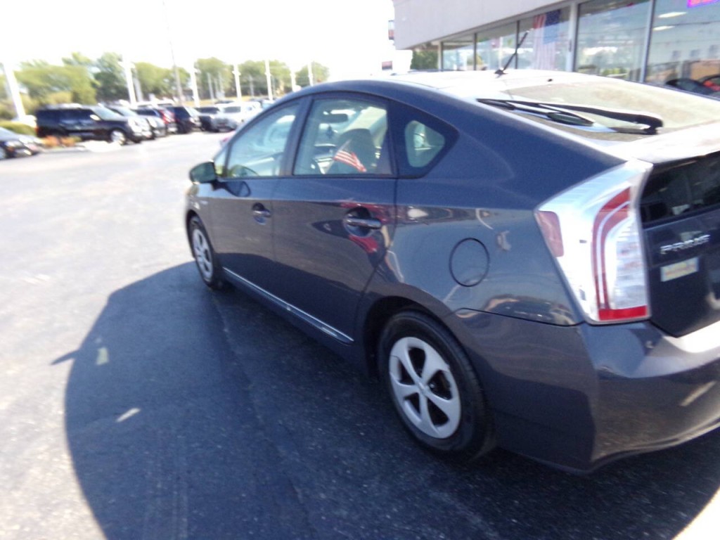 2012 Toyota Prius Image 35