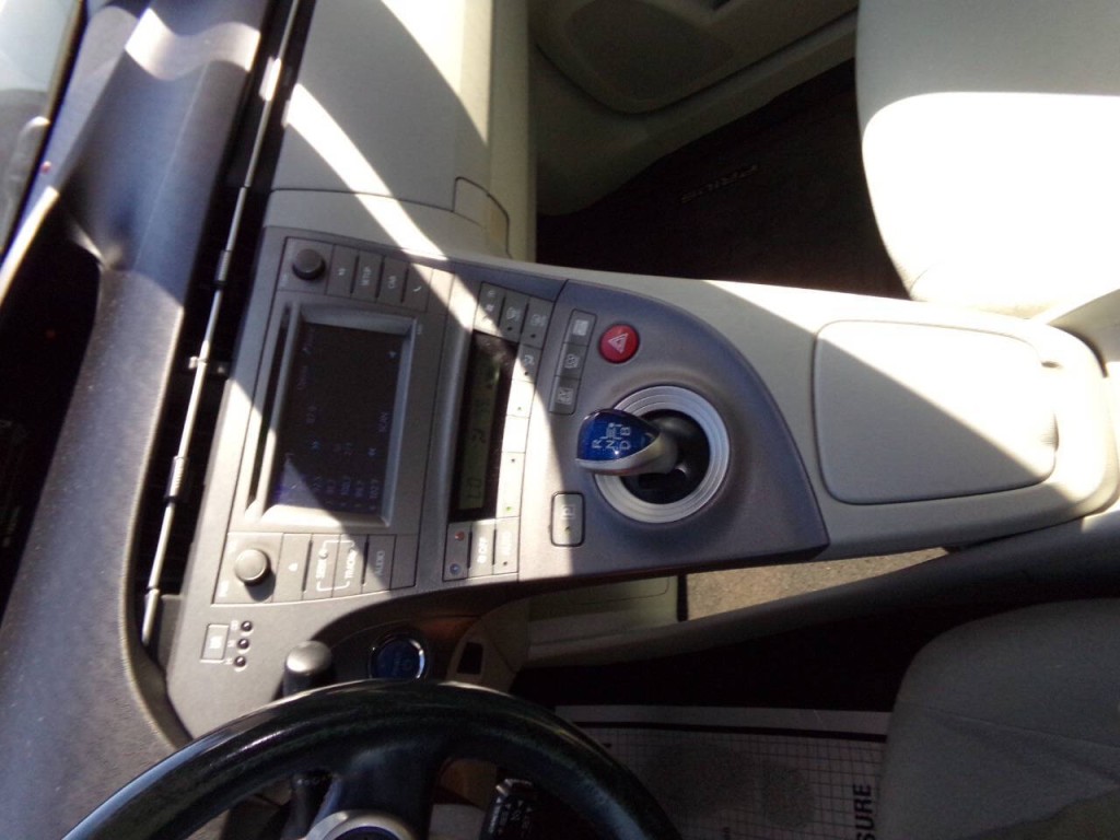 2012 Toyota Prius Image 50