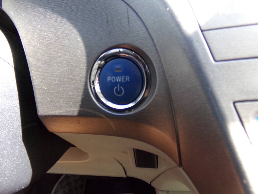 2012 Toyota Prius Image 57