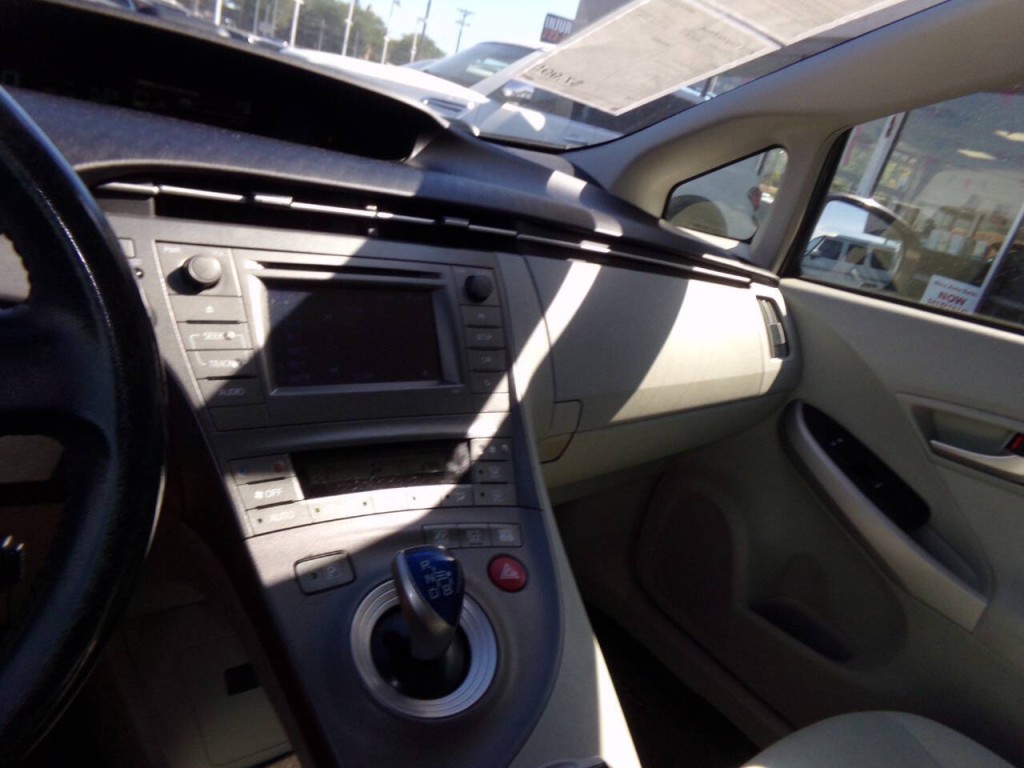 2012 Toyota Prius Image 58