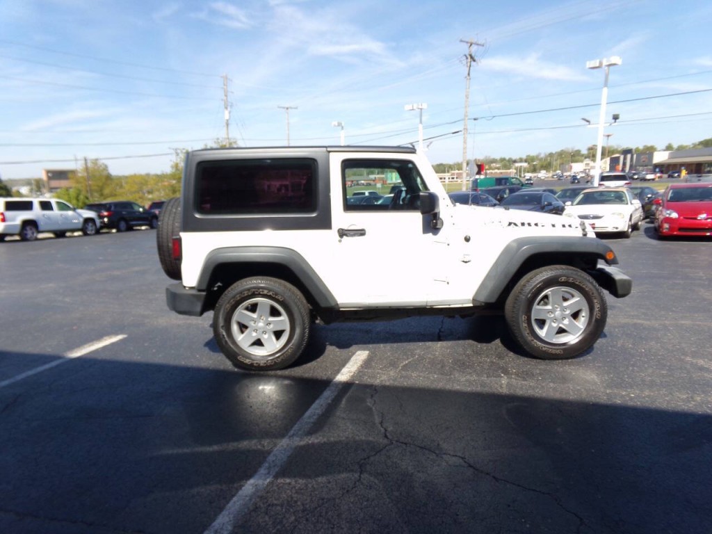 2013 Jeep Wrangler Image 5