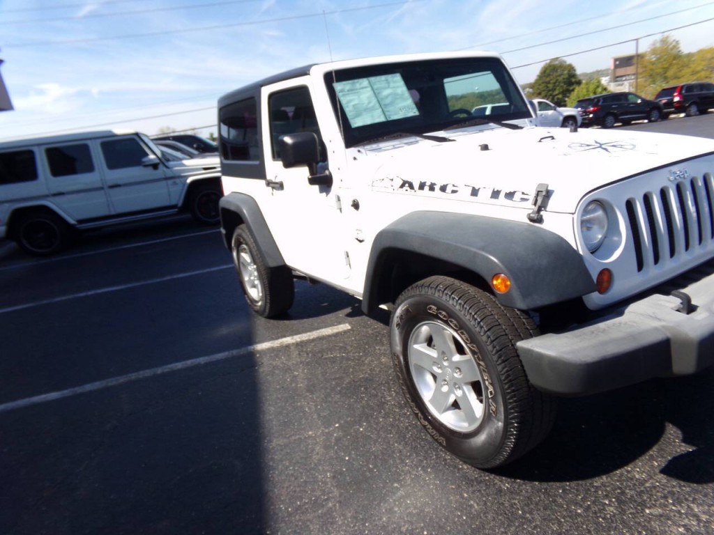 2013 Jeep Wrangler Image 37