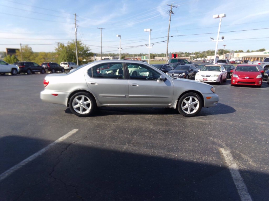2003 INFINITI I35 Image 5