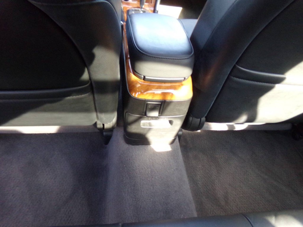2003 INFINITI I35 Image 16