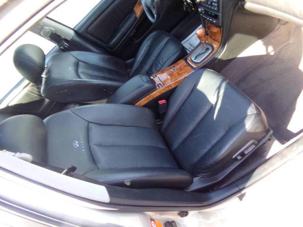 2003 INFINITI I35 Image 27