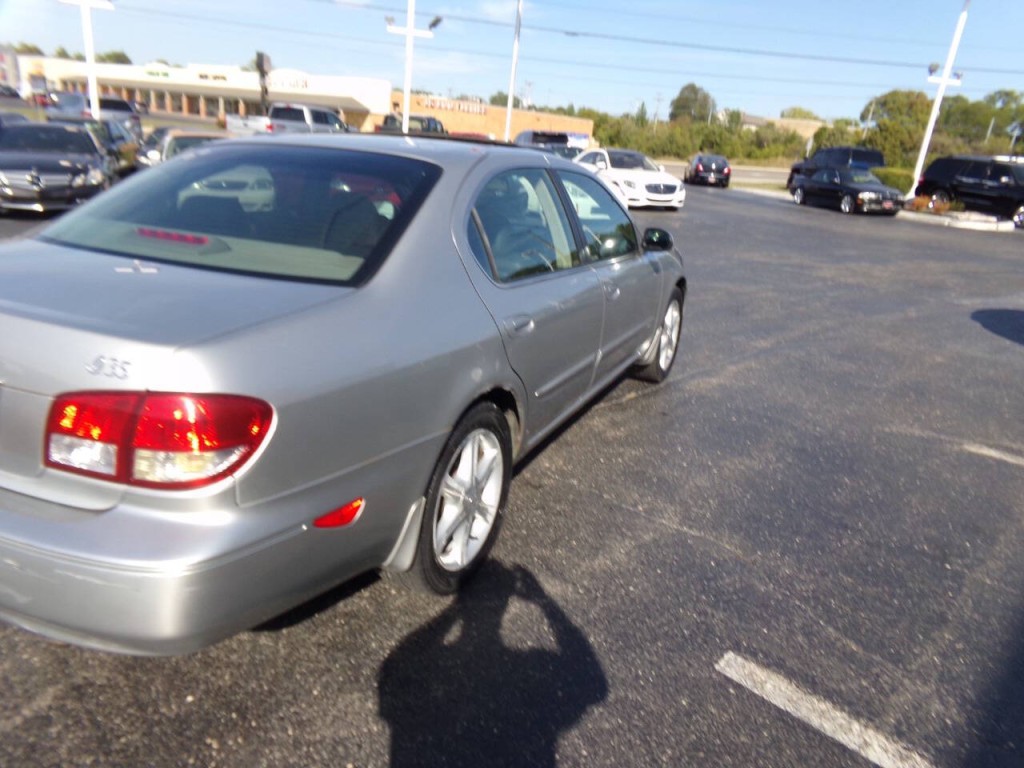 2003 INFINITI I35 Image 38