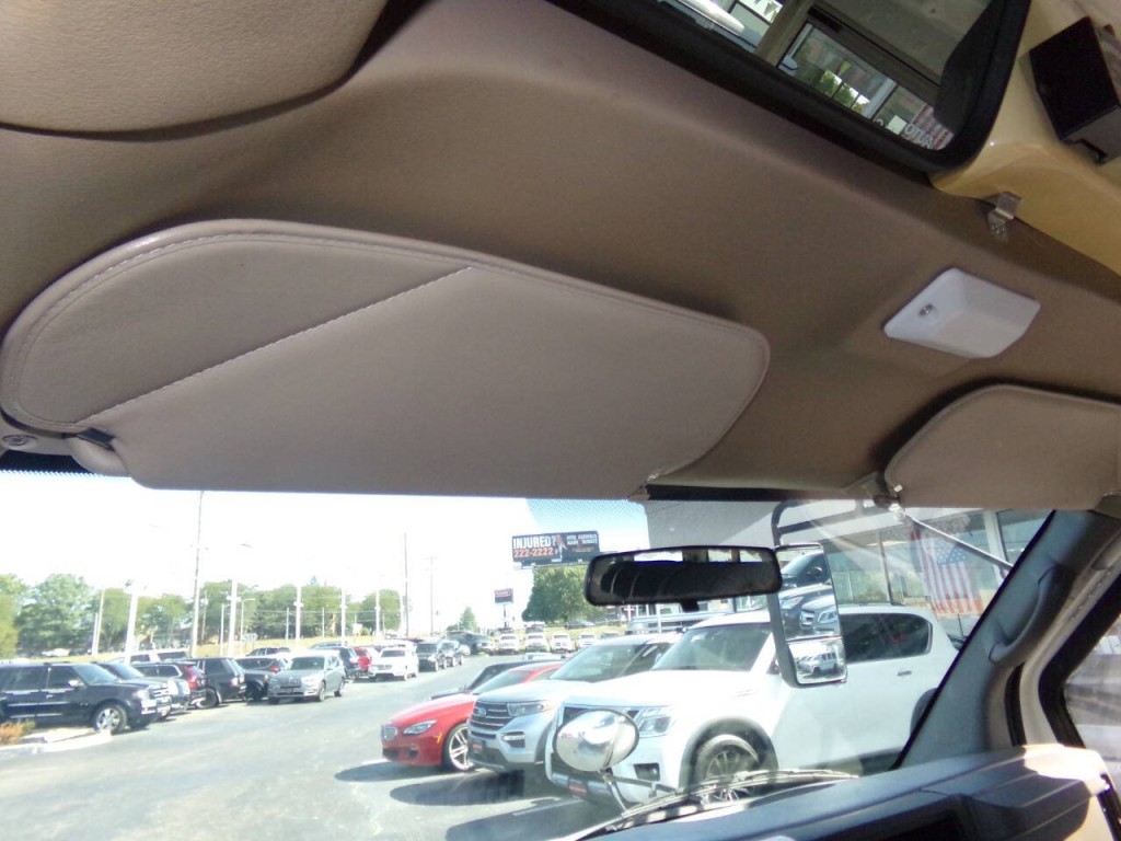 2006 Chevrolet Express Image 64