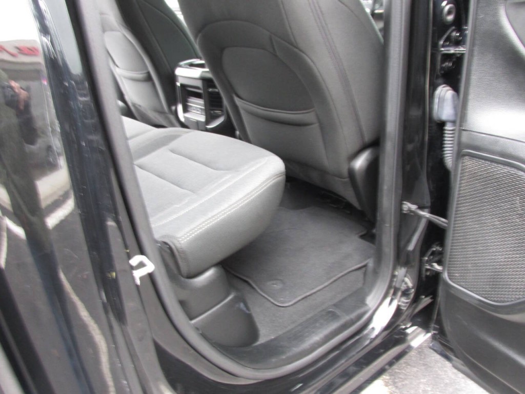 2019 RAM 1500 Image 19